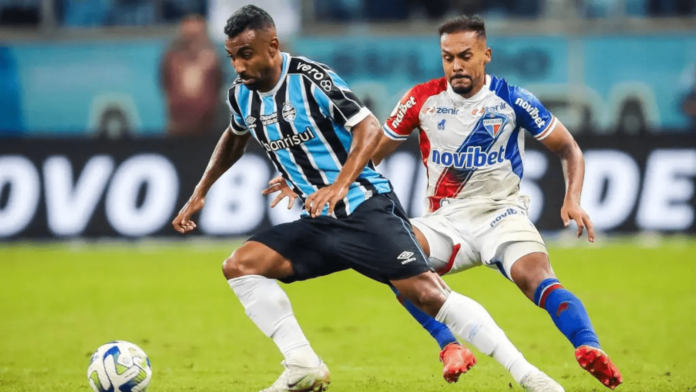 Palpite Grêmio x Fortaleza da inplayBet: Expectativa de menos de 2,5 gols no confronto. Imagem: Icon Sport